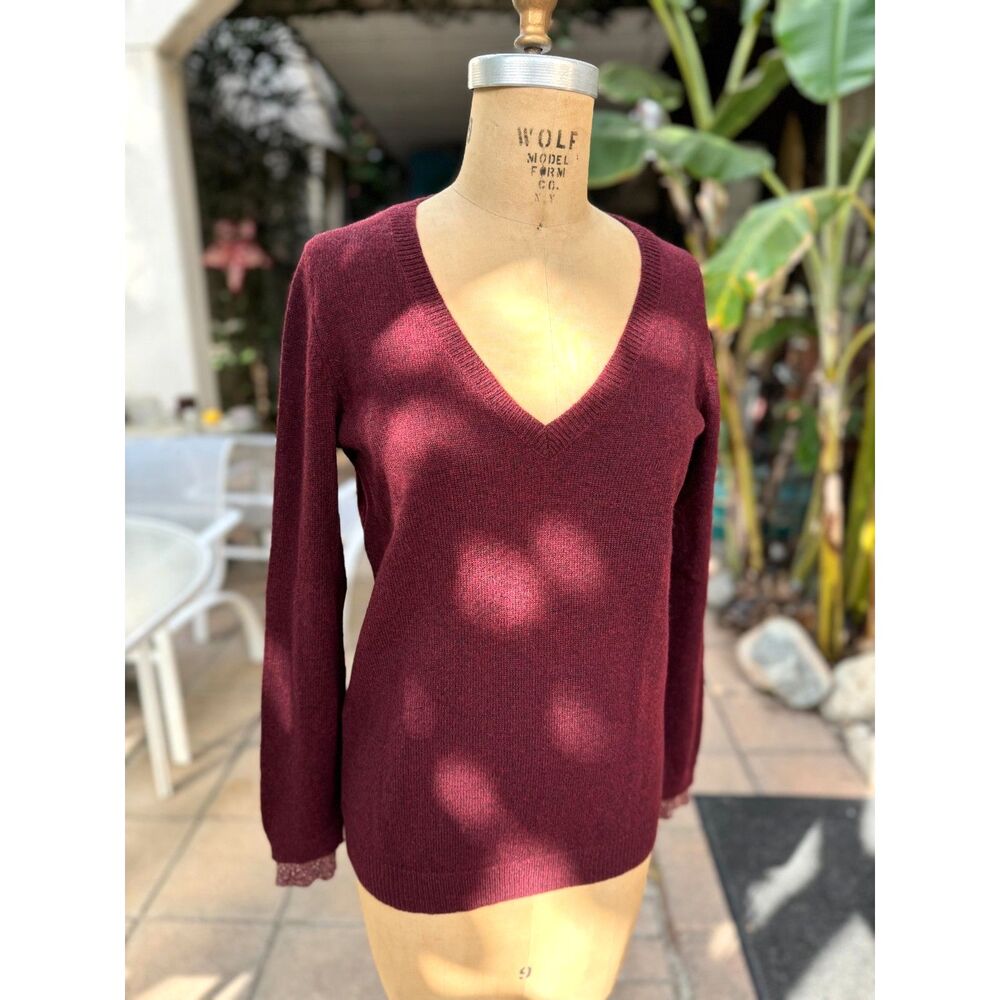 Paul Smith Burgundy Maroon 67% Wool 33% Yak V Neck Long Sleeve Sweater Size S